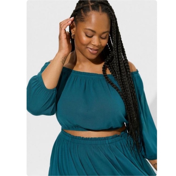 Torrid Teal Off-Shoulder Crop Top - Picture 1 of 10